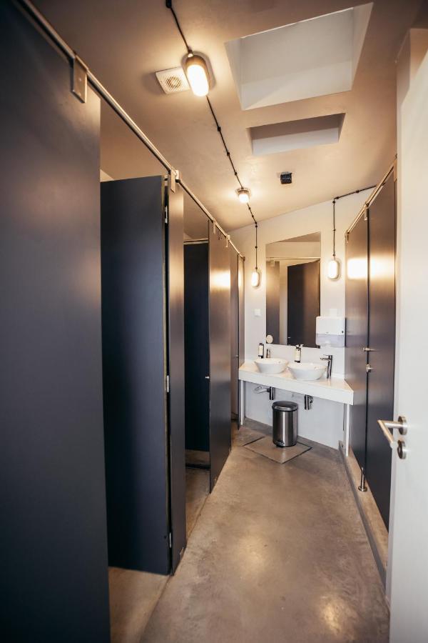 Mute Hostel Porto Covo Eksteriør billede